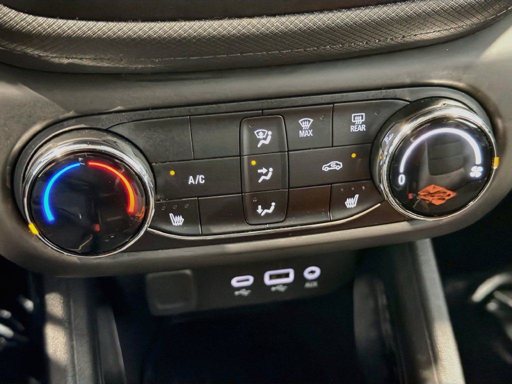 Used 2021 Chevrolet TrailBlazer LT w/ Driver Confidence Package AWD/4WD image 14