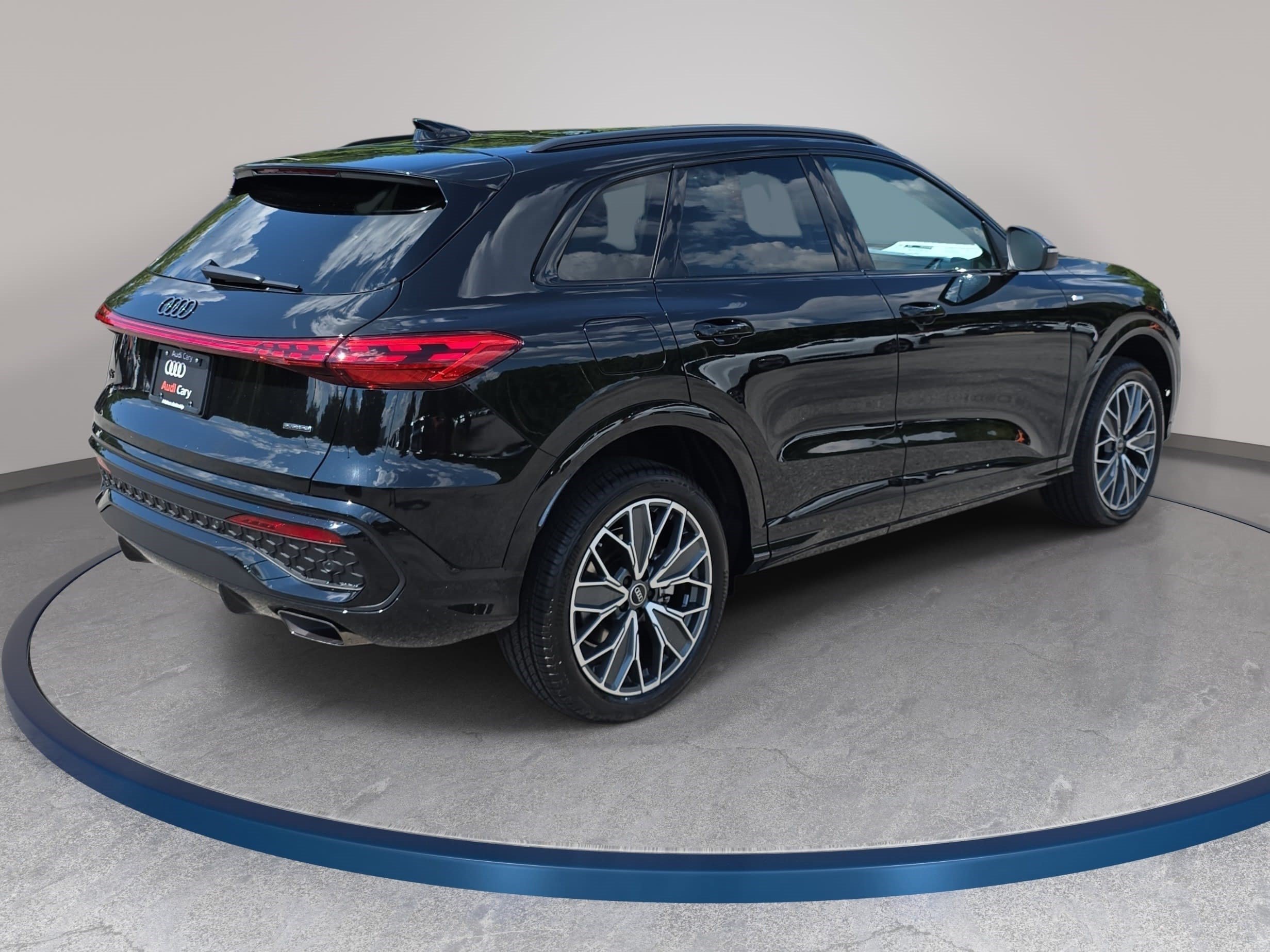 New 2026 Audi Q5 Premium AWD/4WD image 5