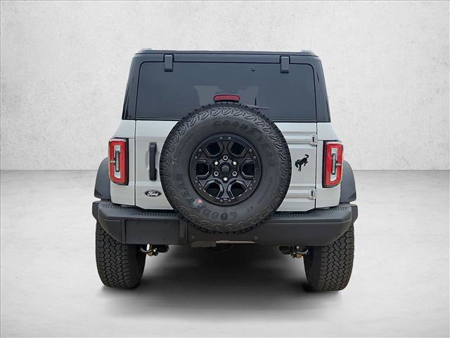 New 2026 Ford Bronco Badlands image 8
