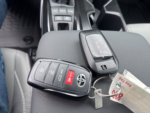 New 2026 Toyota Camry SE image 30