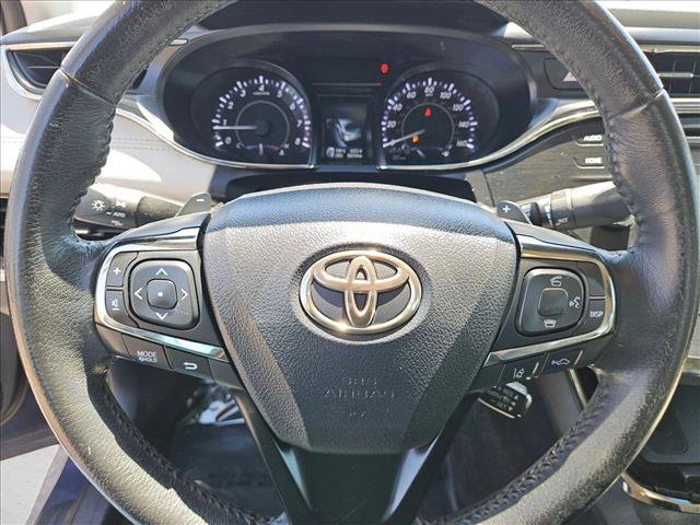 Used 2017 Toyota Avalon XLE Premium w/ All Weather Liner Package FWD image 11
