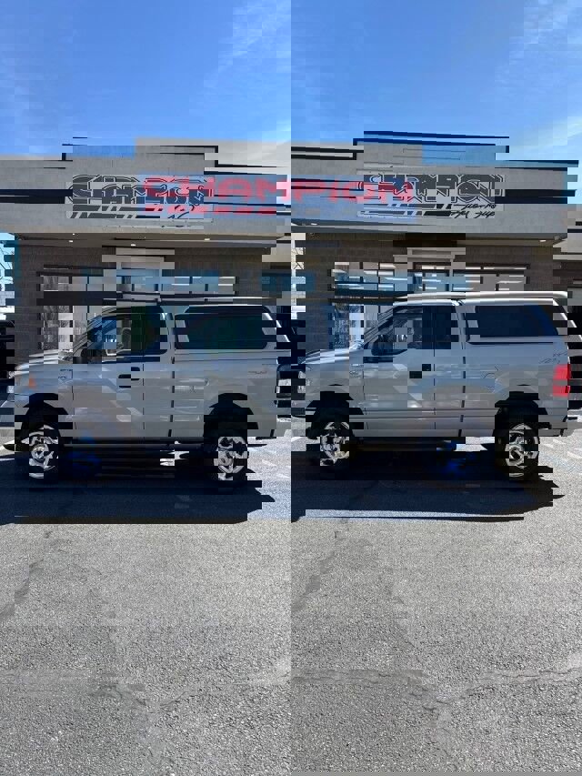 Used 2008 Ford F150 XLT image 2