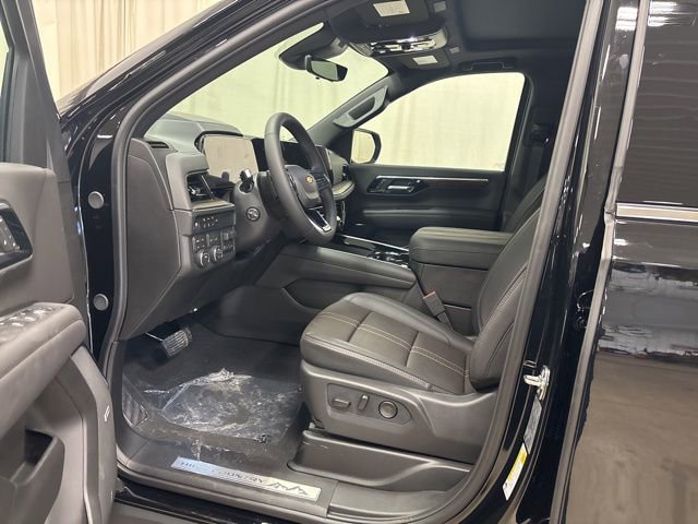 New 2026 Chevrolet Suburban High Country w/ Sun And Tow Package image 18