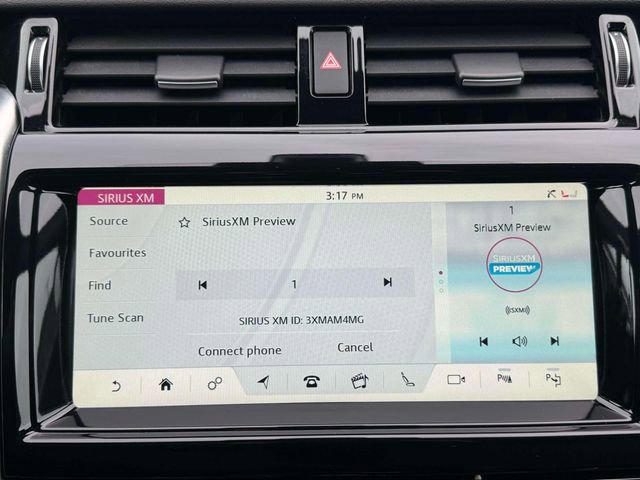 Used 2020 Land Rover Discovery HSE image 27