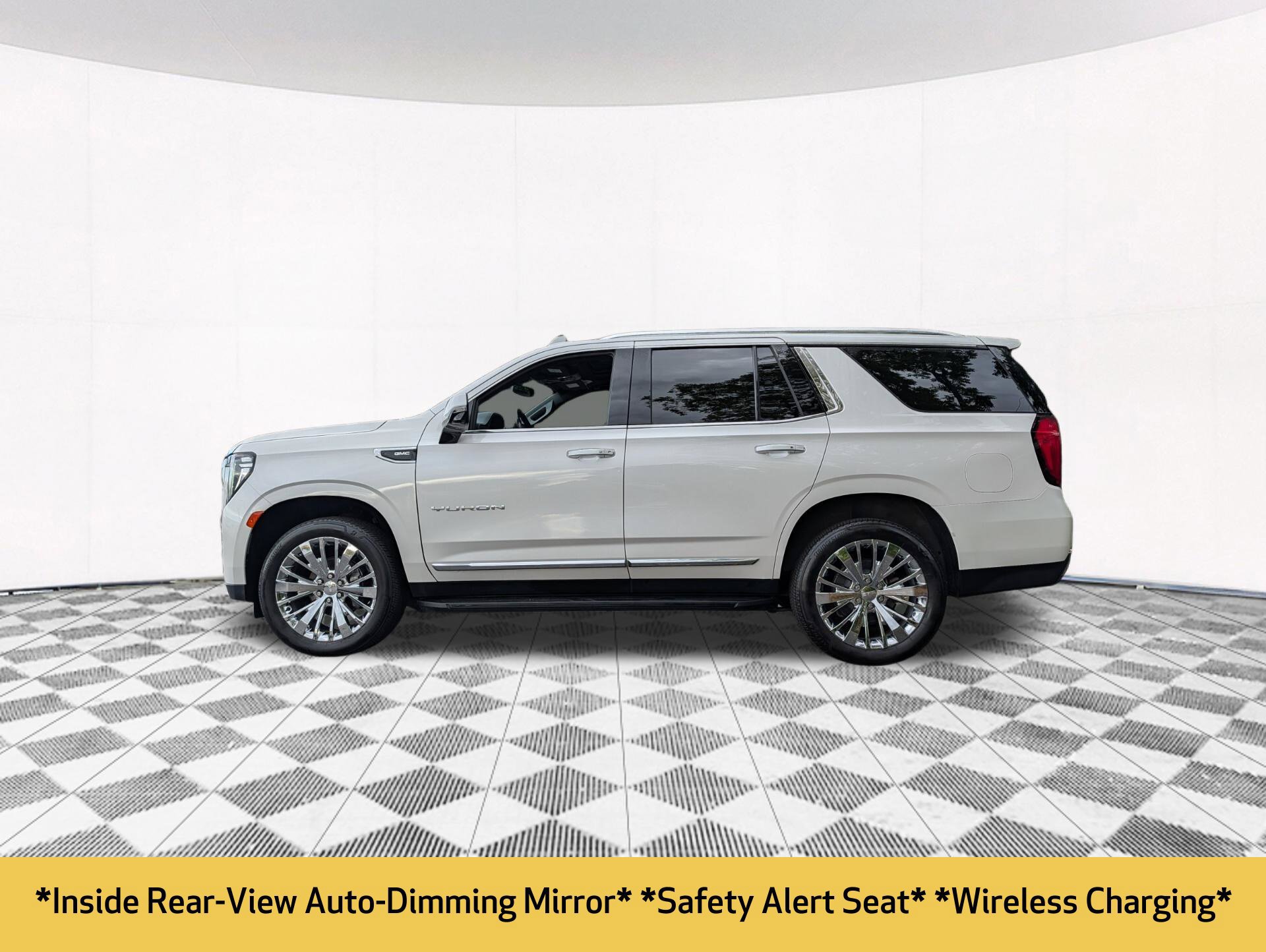 Used 2022 GMC Yukon SLT w/ SLT Premium Package AWD/4WD image 17
