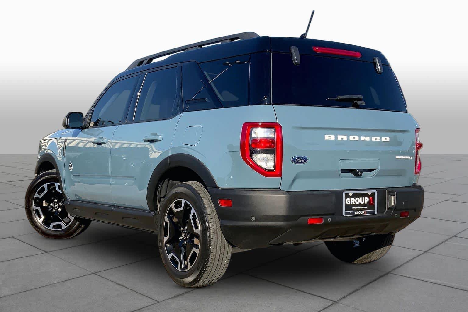 Used 2023 Ford Bronco Sport Outer Banks w/ Tech Package AWD/4WD image 12