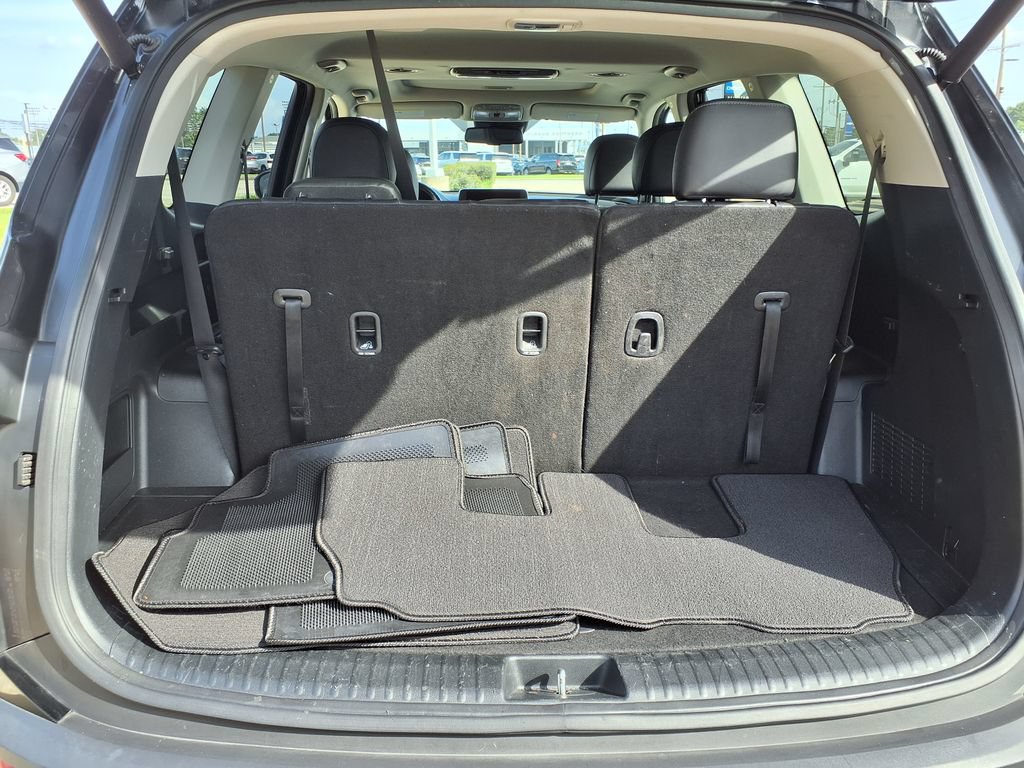 Used 2022 Kia Telluride EX w/ EX Premium Package FWD image 10