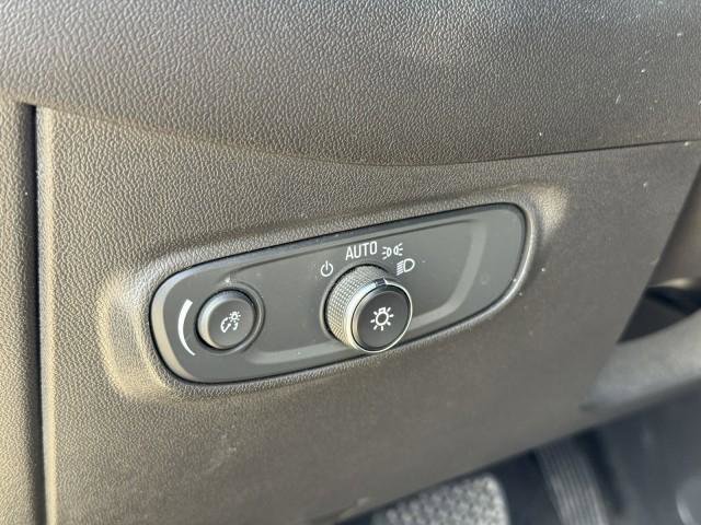 Used 2024 Chevrolet Equinox RS w/ RS Leather Package image 19