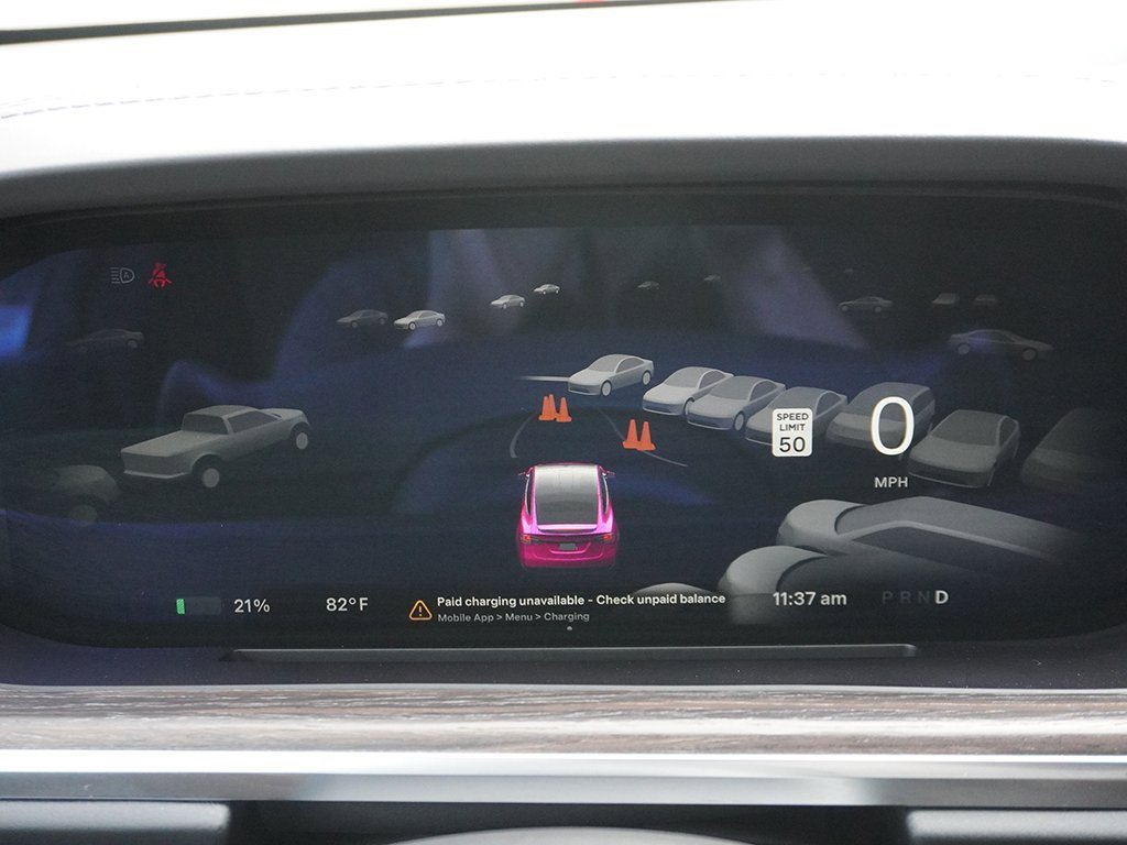 Used 2022 Tesla Model X image 47