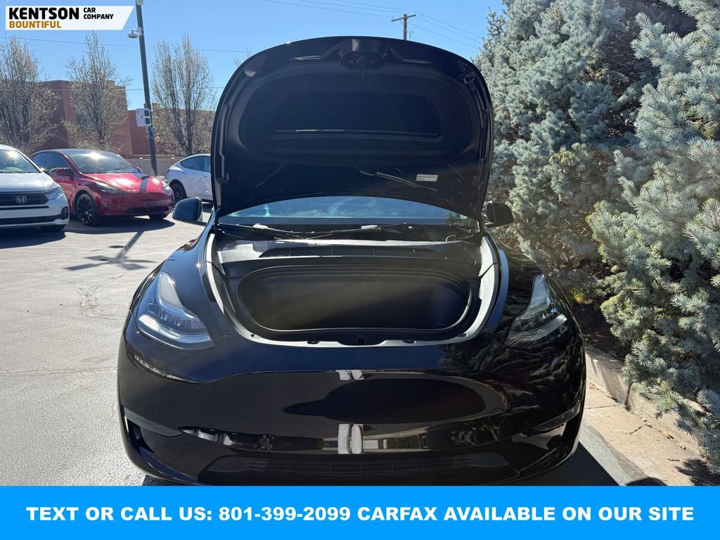 Used 2022 Tesla Model Y Long Range AWD/4WD image 35