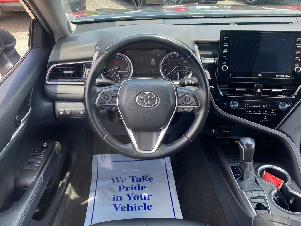 Used 2023 Toyota Camry XLE FWD image 9