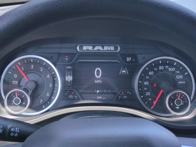 New 2026 RAM 1500 Express AWD/4WD image 25