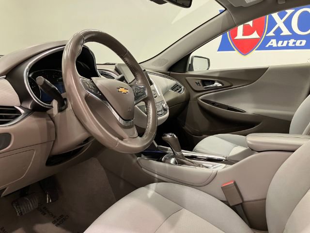 Used 2018 Chevrolet Malibu LT w/ Driver Confidence Package image 21