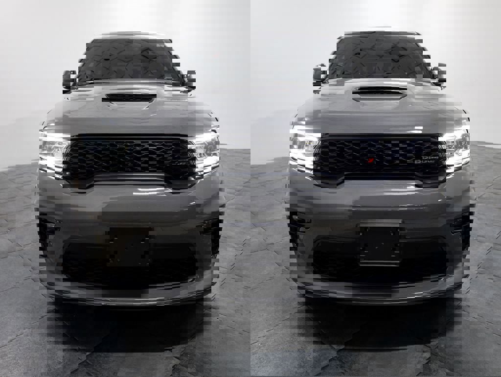 Used 2022 Dodge Durango R/T w/ Trailer Tow Group IV image 2