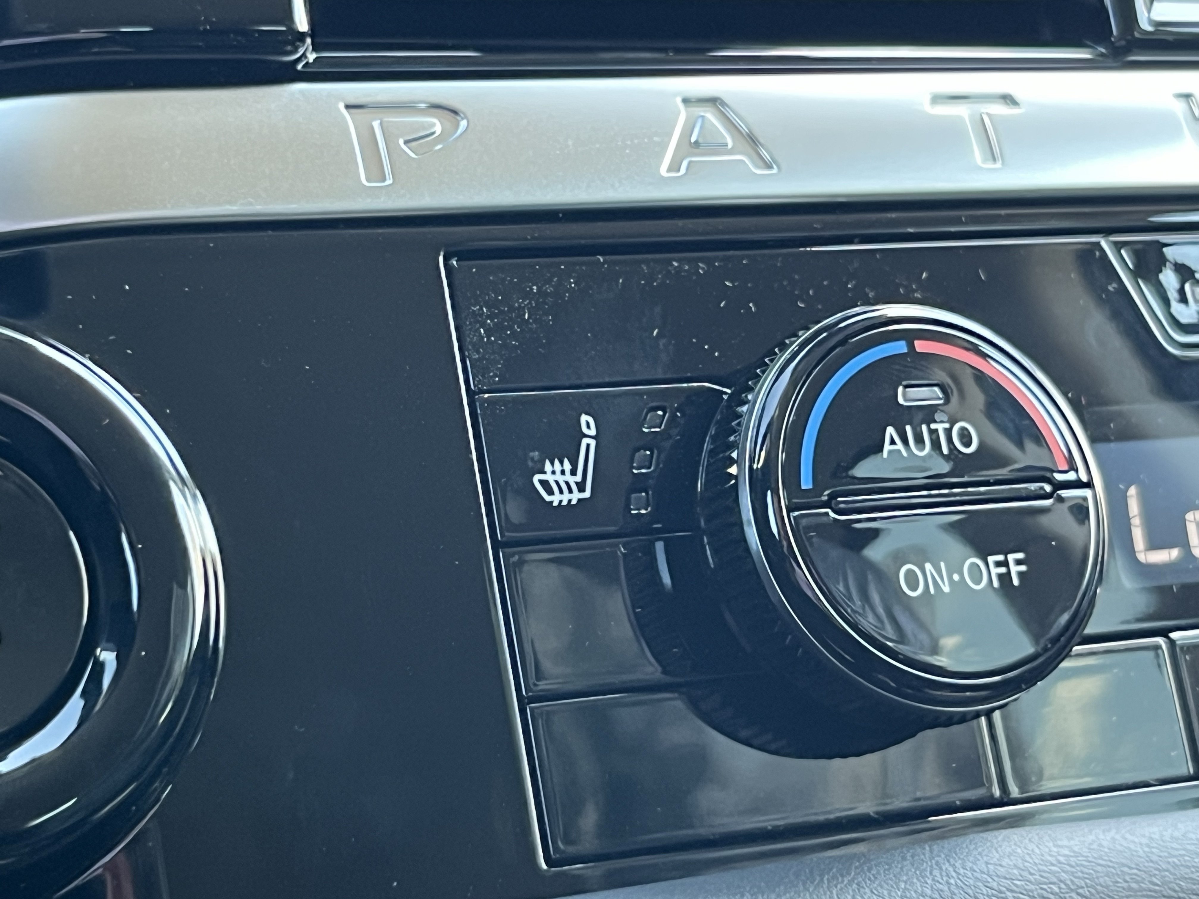 New 2026 Nissan Pathfinder SL AWD/4WD image 35