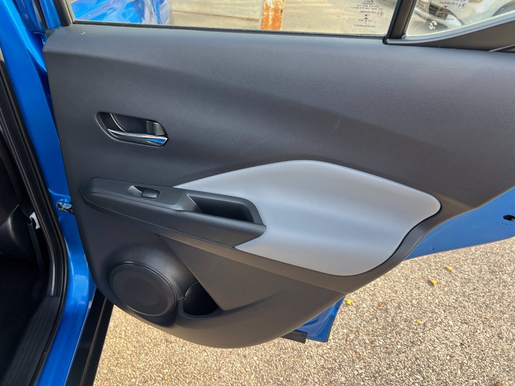 Certified 2021 Nissan Kicks SR w/ SR Premium Package FWD image 16