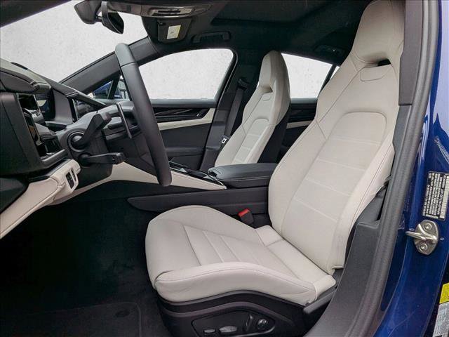 New 2026 Porsche Panamera image 5