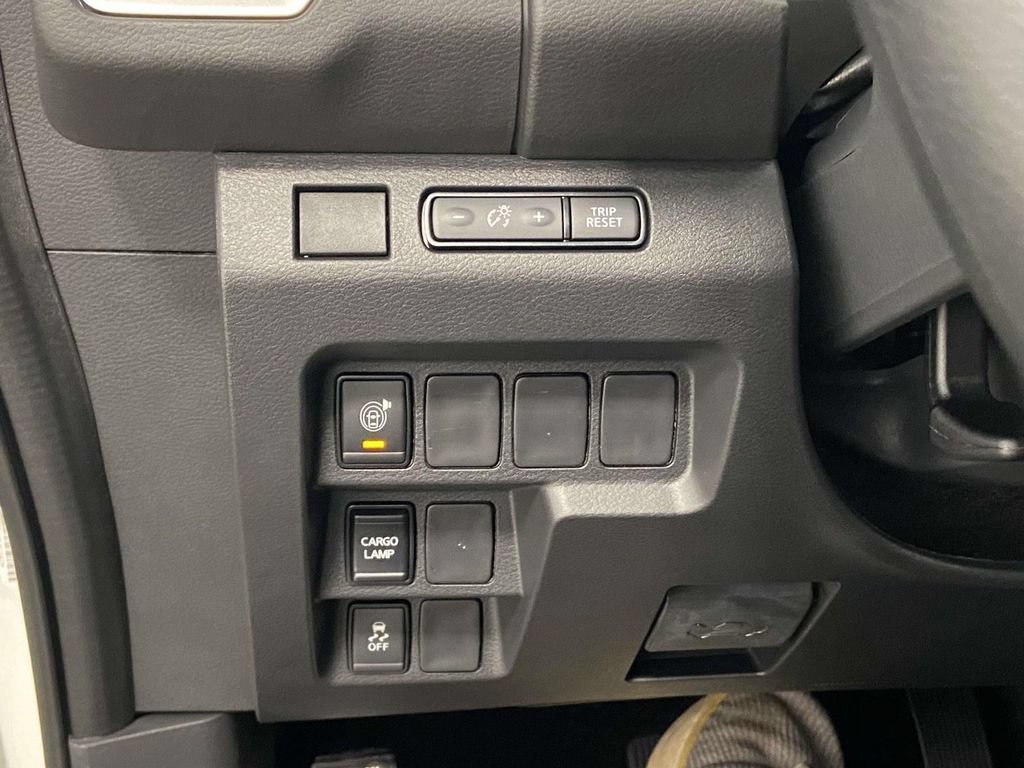 New 2026 Nissan Frontier 4x4 Crew Cab image 15