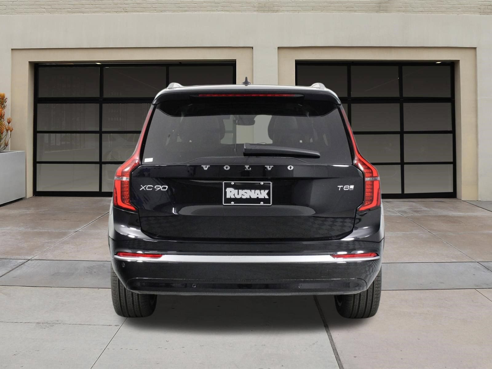 New 2026 Volvo XC90 T8 Plus AWD/4WD image 4