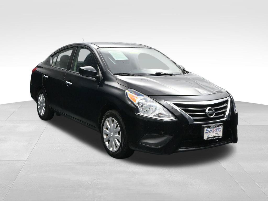 Used 2019 Nissan Versa SV FWD image 7