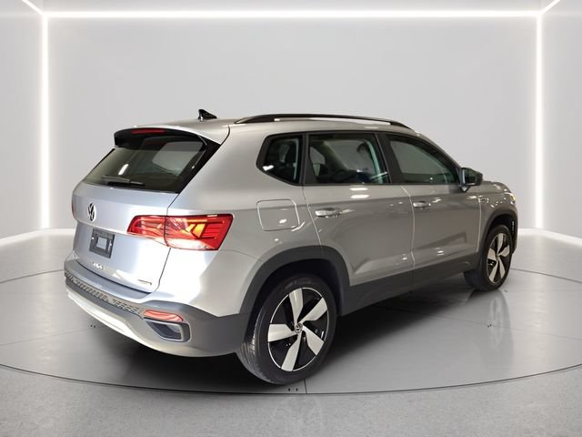 Certified 2024 Volkswagen Taos S AWD/4WD image 28