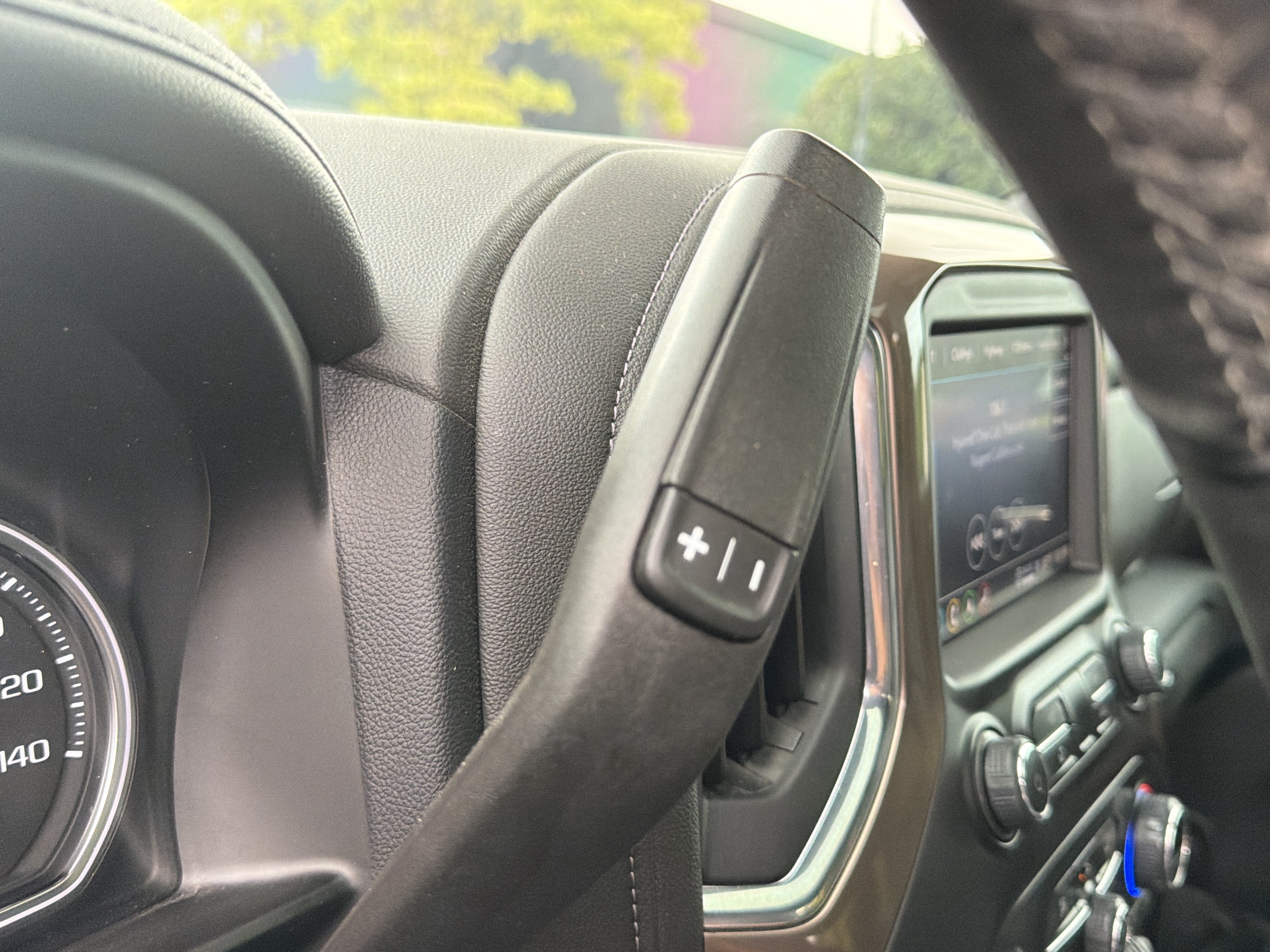 Used 2022 Chevrolet Silverado 3500 High Country w/ Z71 Off-Road Package AWD/4WD image 35
