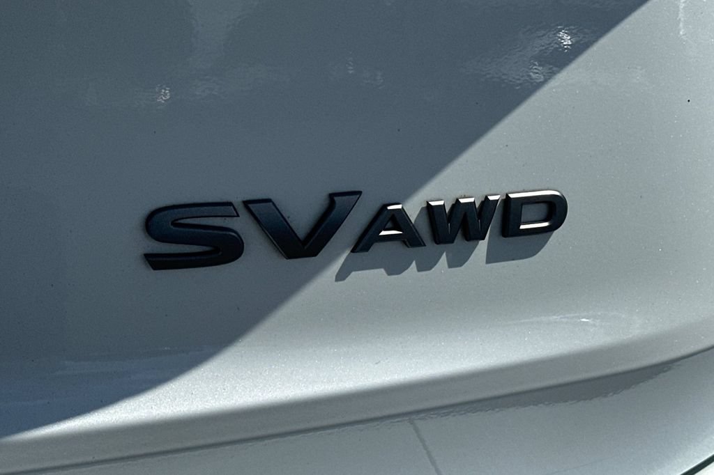 Used 2024 Nissan Rogue SV AWD/4WD image 33