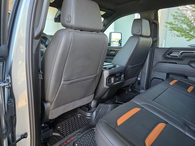 Used 2025 GMC Sierra 2500 AT4 AWD/4WD image 19