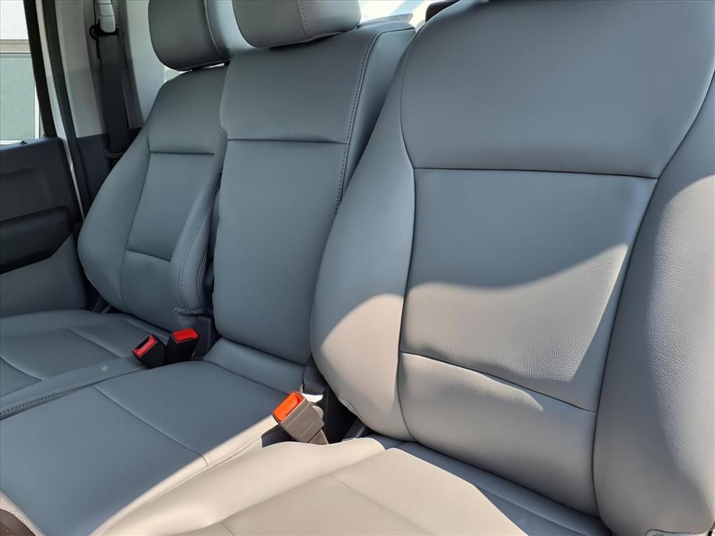 New 2025 Ford F350 XL w/ XL Chrome Package image 22