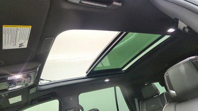 Used 2023 Cadillac Escalade Premium Luxury w/ Performance Package image 63