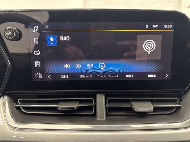 Used 2024 Chevrolet Trax LT FWD image 15