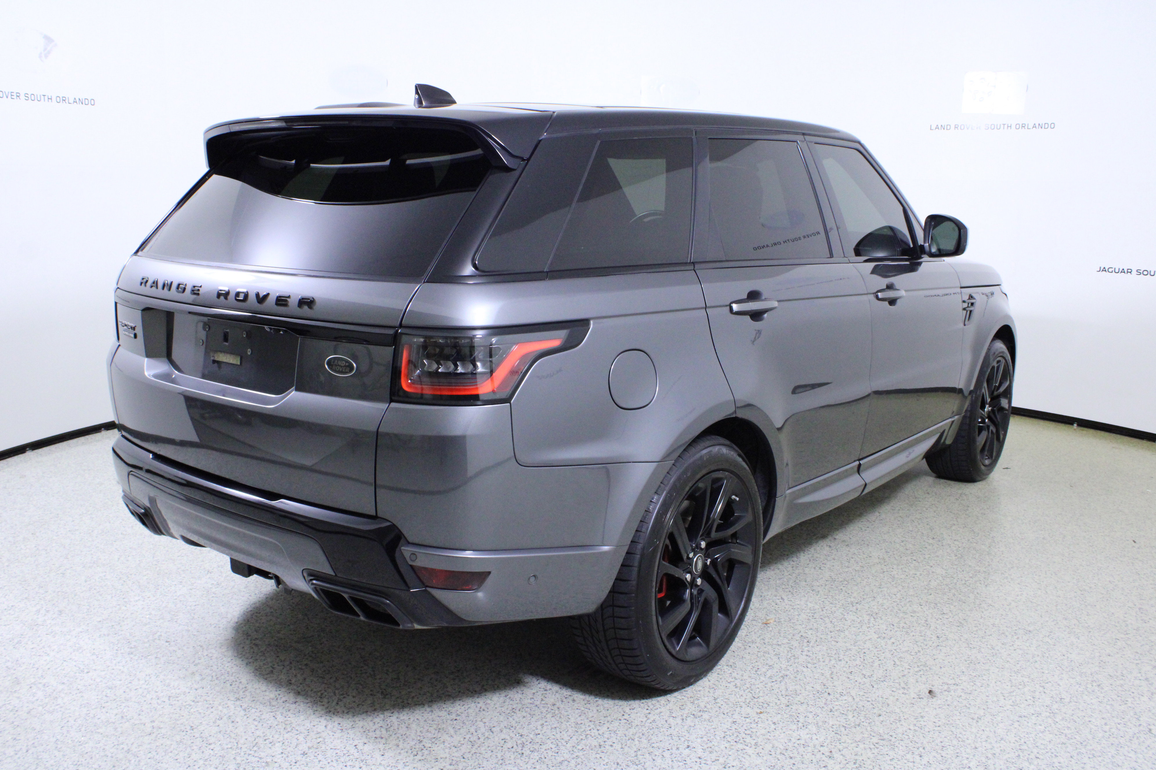 Used 2018 Land Rover Range Rover Sport HSE Dynamic image 7