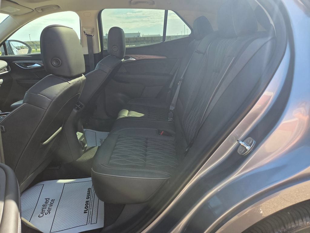 Used 2021 Buick Envision Avenir w/ Technology Package II AWD/4WD image 40