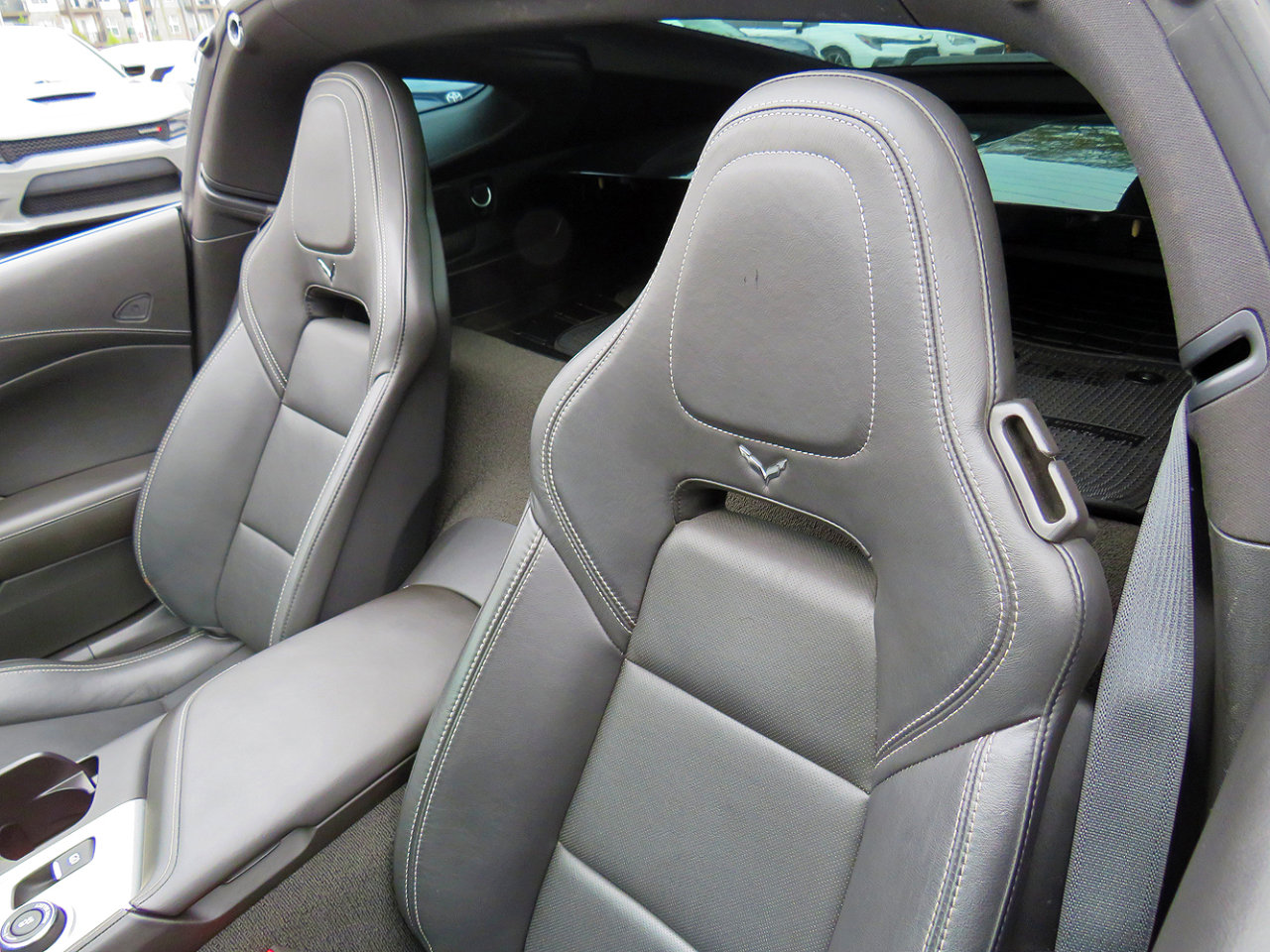 Used 2019 Chevrolet Corvette Stingray Coupe w/ 2LT Preferred Equipment Group image 46