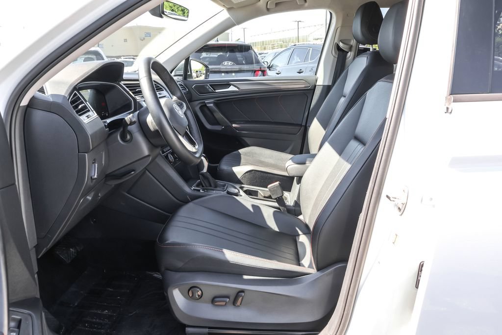 Certified 2024 Volkswagen Tiguan Wolfsburg Edition AWD/4WD image 5