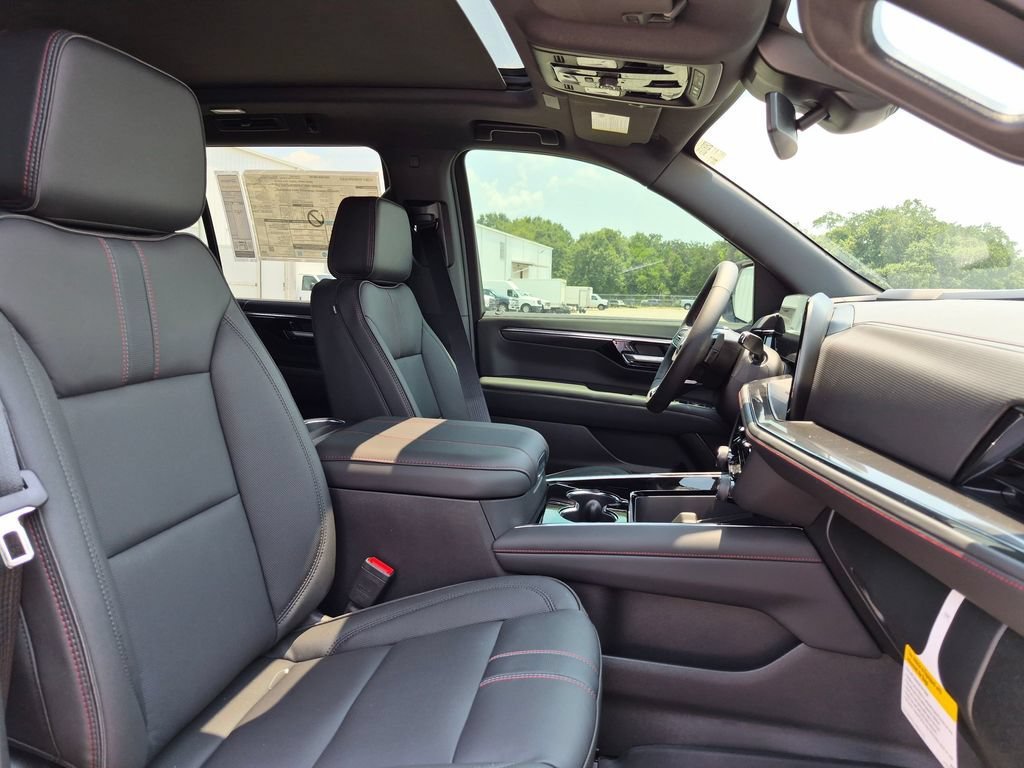 New 2026 Chevrolet Tahoe RST w/ Comfort Package AWD/4WD image 32