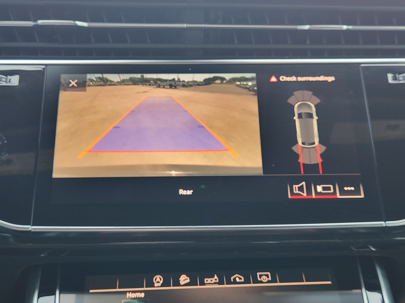 Used 2020 Audi Q8 Premium w/ Black Optic Package AWD/4WD image 20