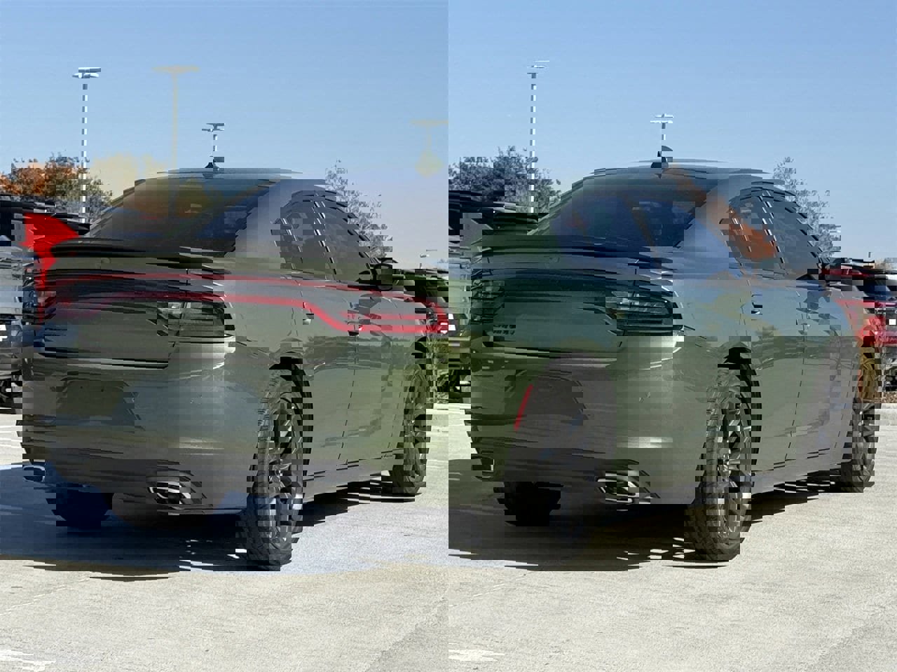 Used 2023 Dodge Charger SXT w/ Blacktop Package image 4