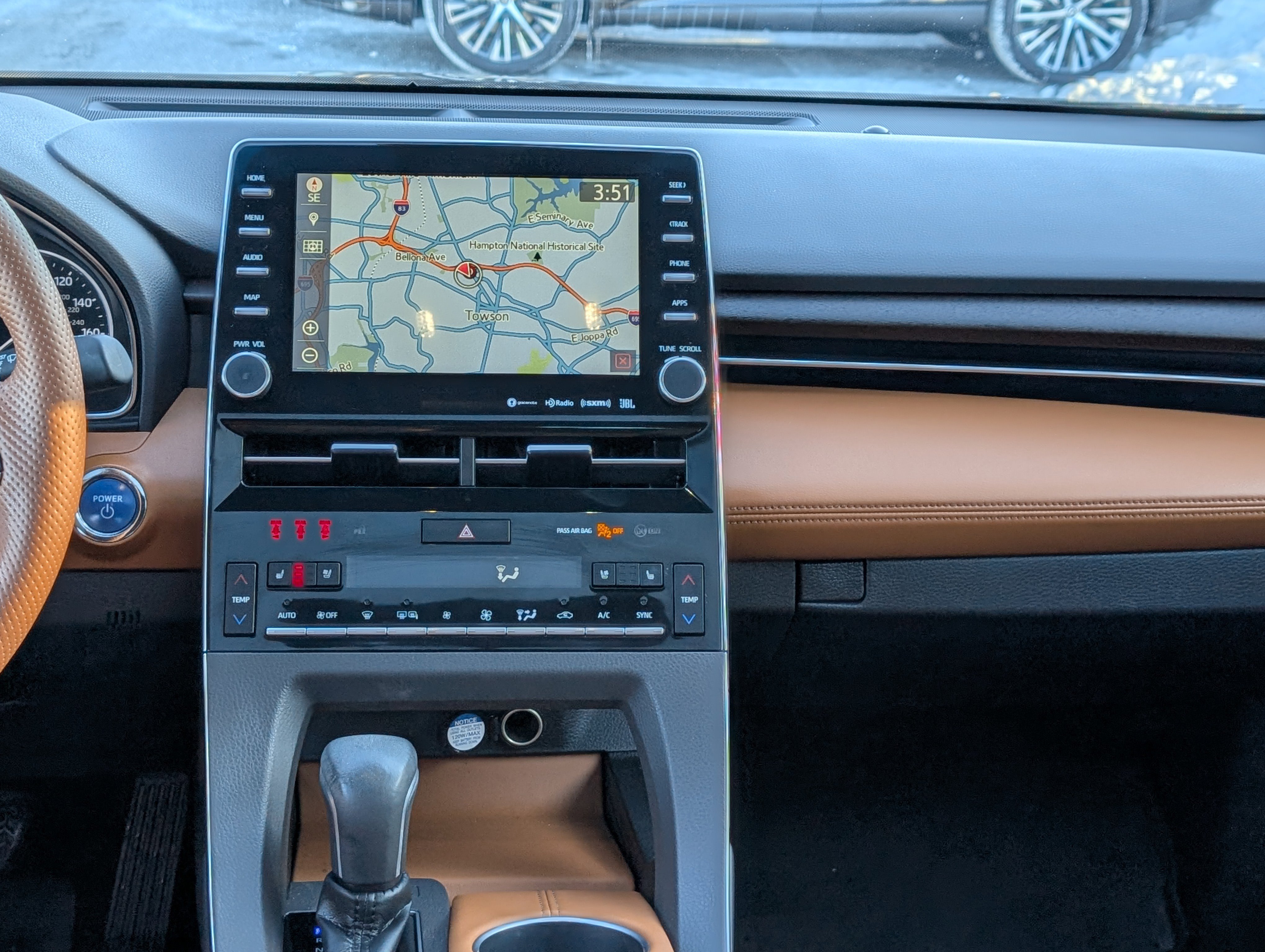 Used 2019 Toyota Avalon Limited w/ Advanced Safety Package image 18