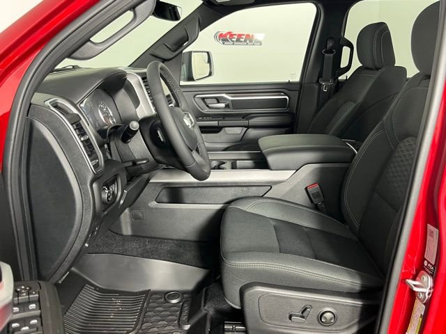 New 2026 RAM 1500 4x4 Crew Cab image 26