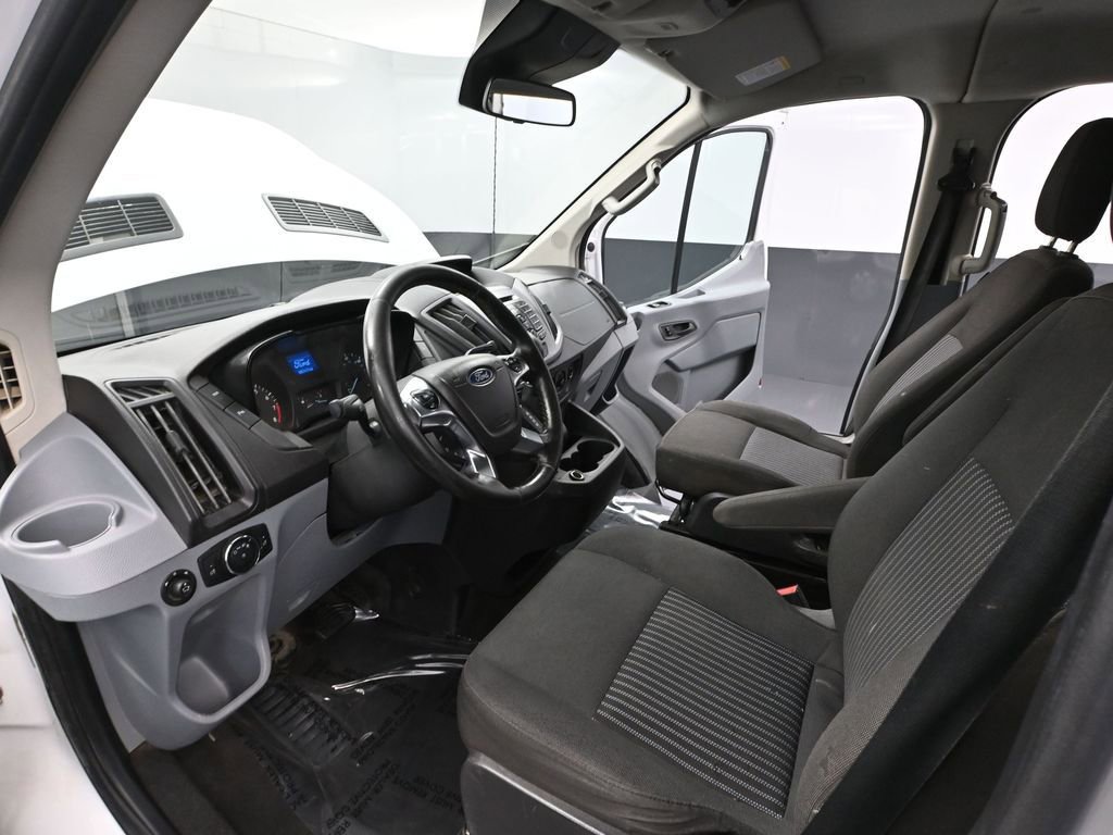 Used 2017 Ford Transit 350 XLT image 21