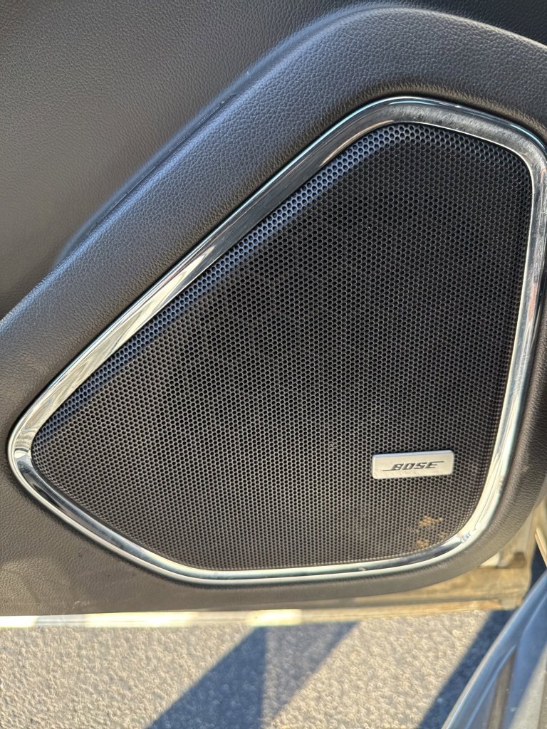 Used 2018 GMC Yukon Denali image 11