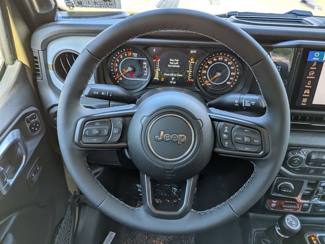 New 2026 Jeep Gladiator Sport AWD/4WD image 18