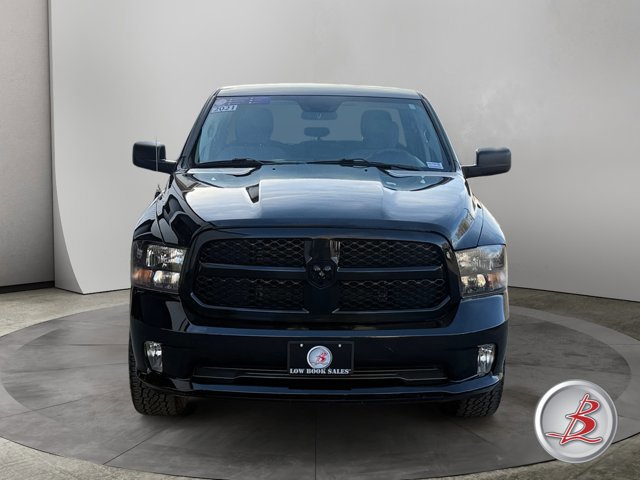 Used 2021 RAM 1500 Express image 2