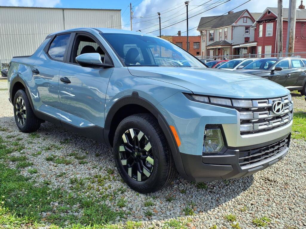 New 2027 Hyundai Santa Cruz SE AWD/4WD image 4