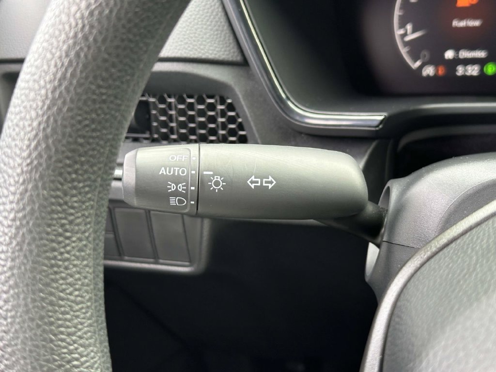 Used 2025 Honda CR-V LX image 19