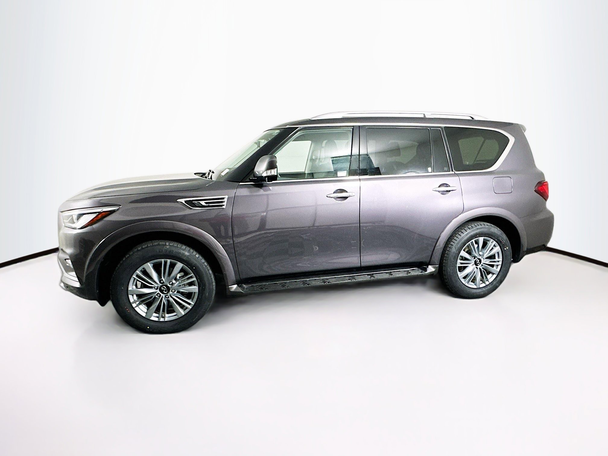Used 2024 INFINITI QX80 Luxe AWD/4WD image 4