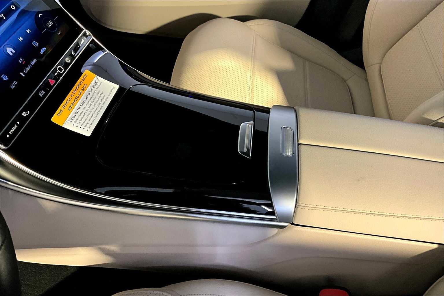 New 2026 Mercedes-Benz GLC 300 4MATIC image 10