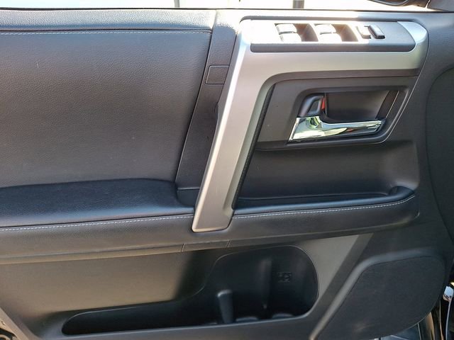 Used 2020 Toyota 4Runner SR5 Premium w/ Moonroof Package AWD/4WD image 12