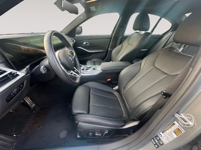 Certified 2026 BMW 330i xDrive Sedan w/ M Sport Package AWD/4WD image 9